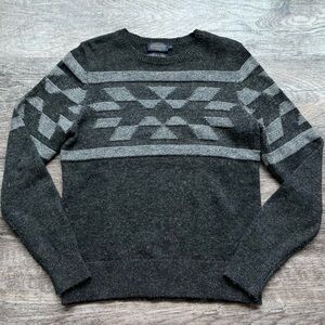 Pendleton washable wool aztec patterned sweater
